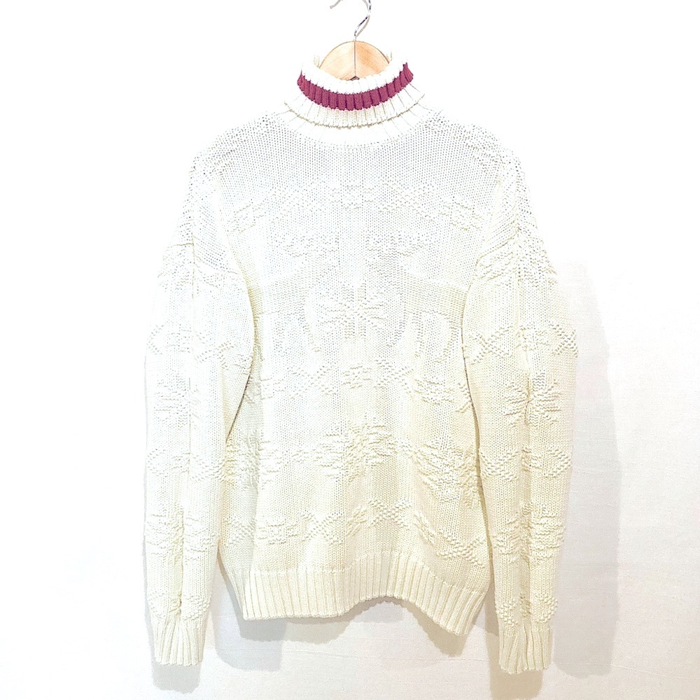 GAP Turtleneck